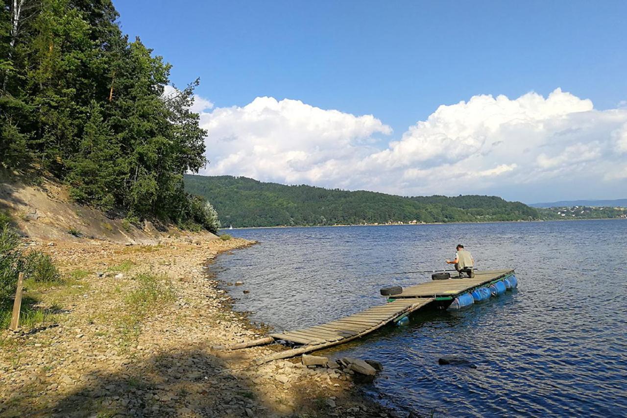 Domek Caloroczny Tresna Agata Exterior foto