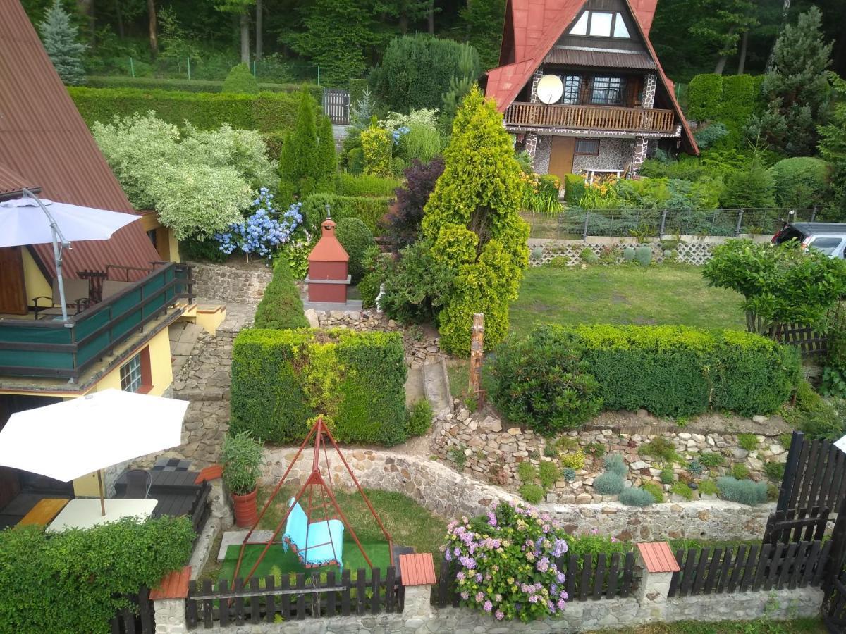 Domek Caloroczny Tresna Agata Exterior foto