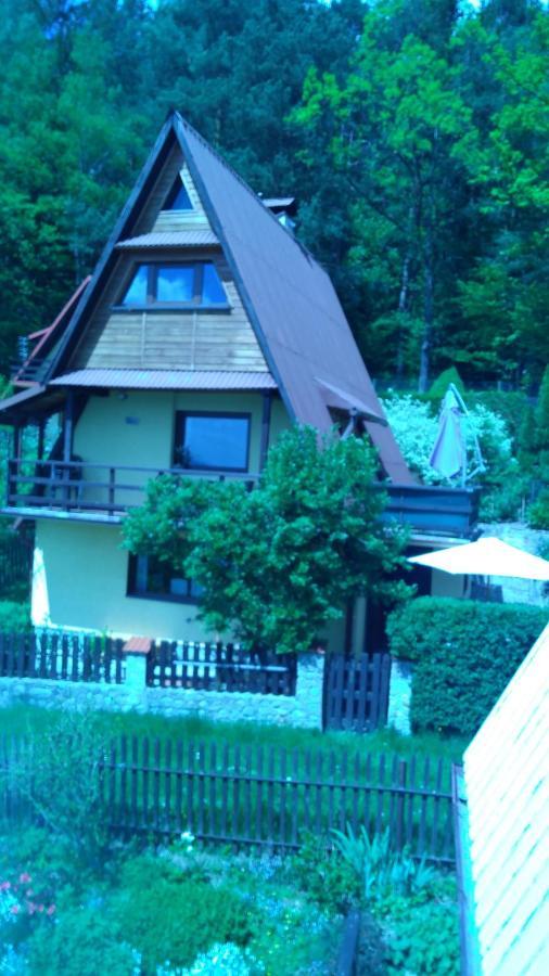 Domek Caloroczny Tresna Agata Exterior foto