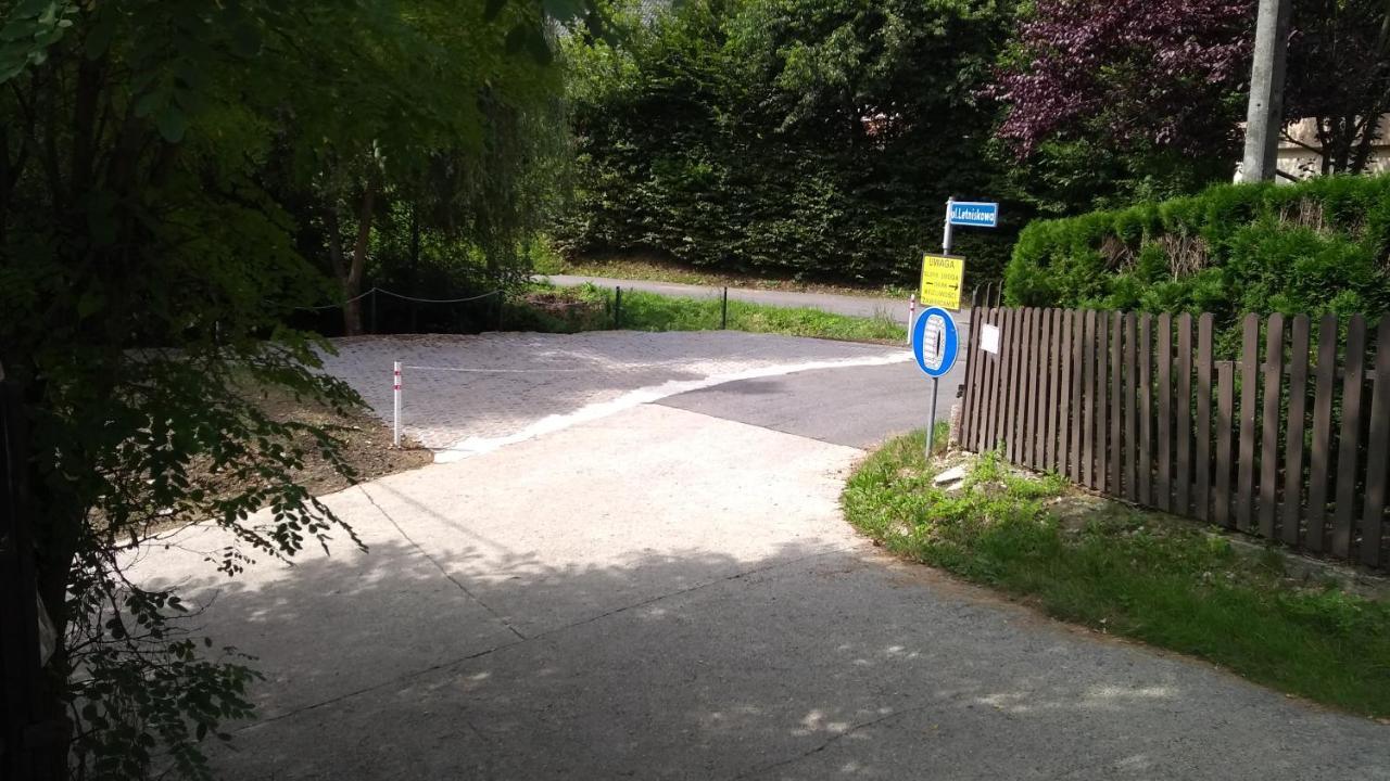 Domek Caloroczny Tresna Agata Exterior foto